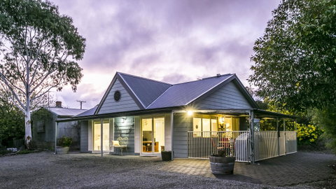 One Tree Bed And Breakfast - Foster Accommodation 0