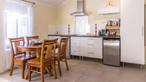 One Tree Bed And Breakfast - Foster Accommodation 18