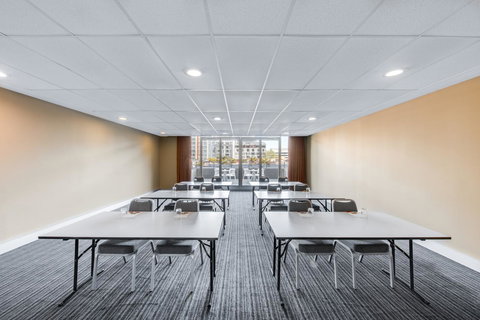 Adina Apartment Hotel Wollongong - Foster Accommodation 34