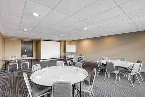 Adina Apartment Hotel Wollongong - Foster Accommodation 38