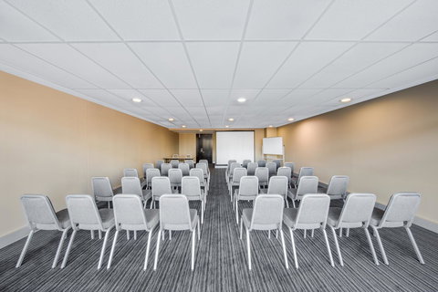 Adina Apartment Hotel Wollongong - Foster Accommodation 33