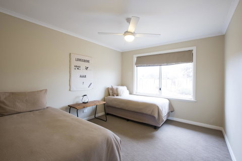 Flinders Bush Retreats - Foster Accommodation 12