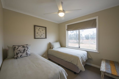 Flinders Bush Retreats - Foster Accommodation 18