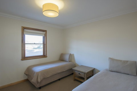 Flinders Bush Retreats - Foster Accommodation 16