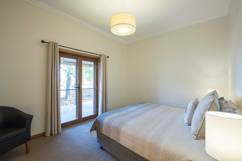Flinders Bush Retreats - Foster Accommodation 23