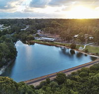 Eight Willows Retreat - Foster Accommodation
