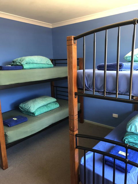 Bay Lodge - Foster Accommodation 32