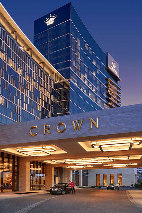 Crown Towers Perth - Foster Accommodation 8