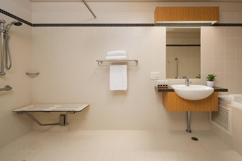 Esplanade Hotel Fremantle - By Rydges - Foster Accommodation 10