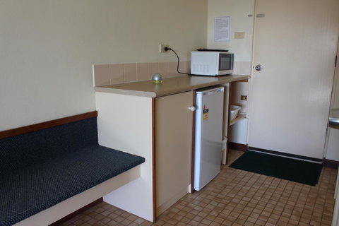 Karri Forest Motel - Foster Accommodation 34