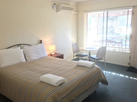 Karri Forest Motel - Foster Accommodation 24