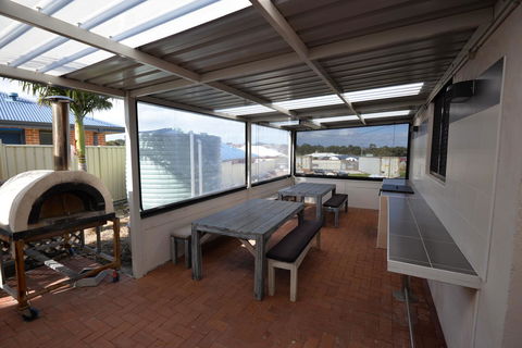 Country Comfort Amity Motel - Foster Accommodation 13
