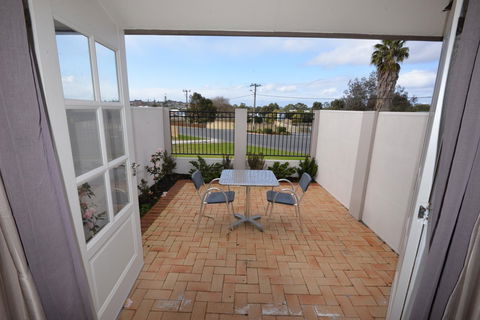 Country Comfort Amity Motel - Foster Accommodation 29