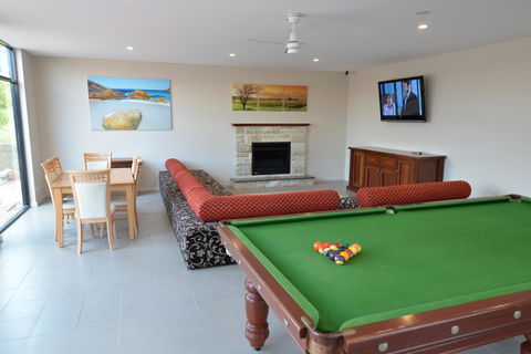 Country Comfort Amity Motel - Foster Accommodation 9