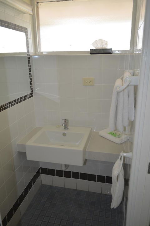 Country Comfort Amity Motel - Foster Accommodation 10