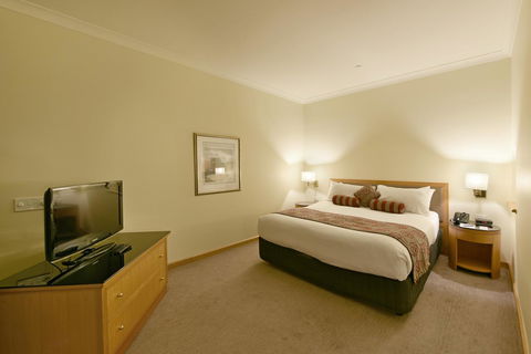 Duxton Hotel Perth - Foster Accommodation 10