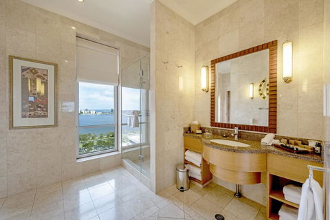 Duxton Hotel Perth - Foster Accommodation 13