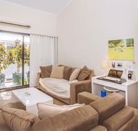 Home Apartment - Perth City Centre - Free WiFi - Foster Accommodation