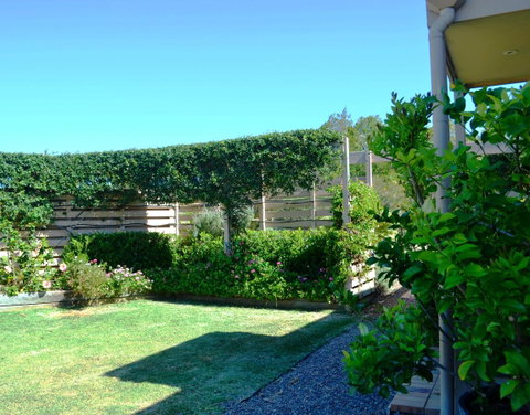 Grapevines Boutique Accommodation - Foster Accommodation 14