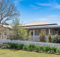 Lavender Cottage - Foster Accommodation