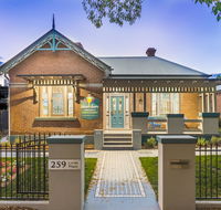 Blue Door Apartments - Foster Accommodation