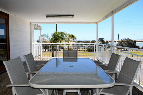 Kalbarri Seafront Villas - Foster Accommodation 4