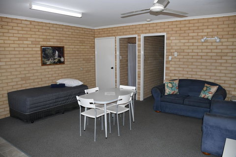 Kalbarri Seafront Villas - Foster Accommodation 15