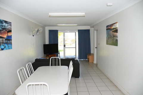 Kalbarri Seafront Villas - Foster Accommodation 3