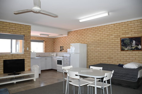 Kalbarri Seafront Villas - Foster Accommodation 16