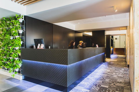 Metro Hotel Perth - Foster Accommodation 10
