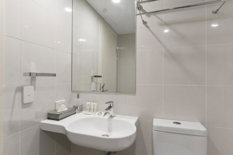 Metro Hotel Perth - Foster Accommodation 30