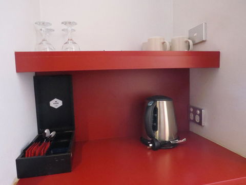Metro Hotel Perth - Foster Accommodation 38