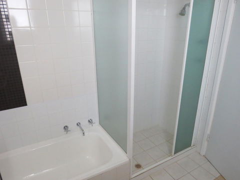 Metro Hotel Perth - Foster Accommodation 40