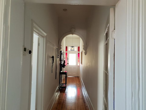 Captain\'s Heritage Cottage - Central Fremantle 2 Bedroom Historic Cottage - Foster Accommodation 7