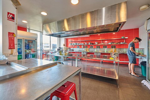 Nomads Byron Bay Backpackers - Foster Accommodation 8