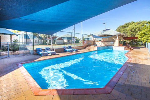 Amalfi Resort - Foster Accommodation 0