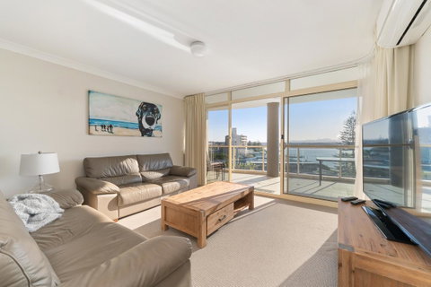 Northpoint Apartments - Foster Accommodation 1