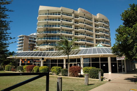 Northpoint Apartments - Foster Accommodation 4