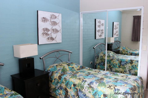 Mollymook Cove Apartments - Foster Accommodation 21