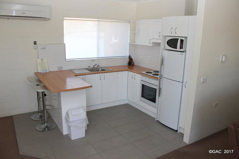Mollymook Cove Apartments - Foster Accommodation 12