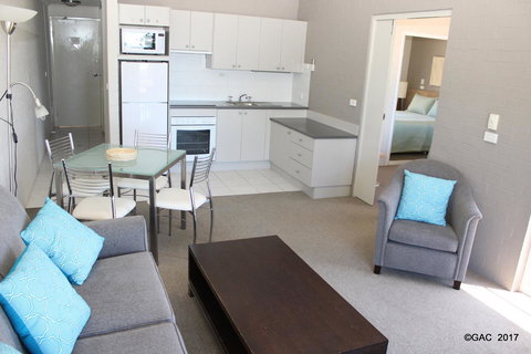Mollymook Cove Apartments - Foster Accommodation 22