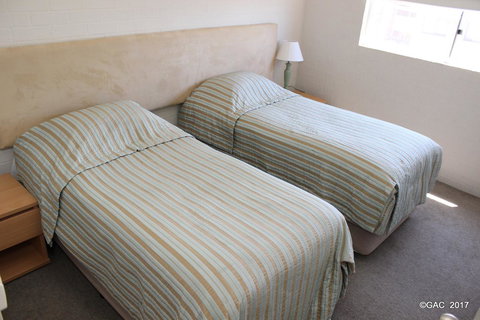 Mollymook Cove Apartments - Foster Accommodation 17