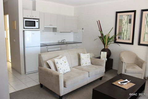 Mollymook Cove Apartments - Foster Accommodation 30