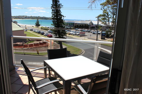Mollymook Cove Apartments - Foster Accommodation 7