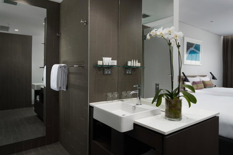 Rydges Sydney Airport Hotel - Foster Accommodation 2
