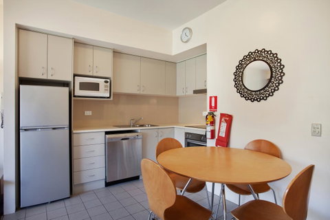 Lantern 1 Bedroom Balcony With Panoramic View - Foster Accommodation 31