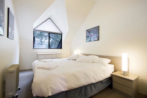 Lantern 1 Bedroom Balcony With Panoramic View - Foster Accommodation 36