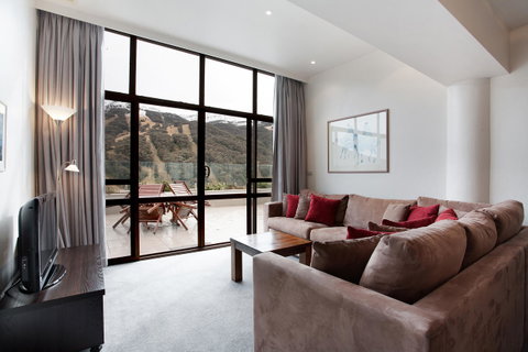 Lantern 1 Bedroom Balcony With Panoramic View - Foster Accommodation 7