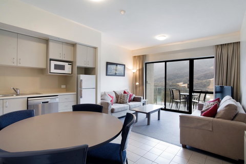 Lantern 1 Bedroom Balcony With Panoramic View - Foster Accommodation 18