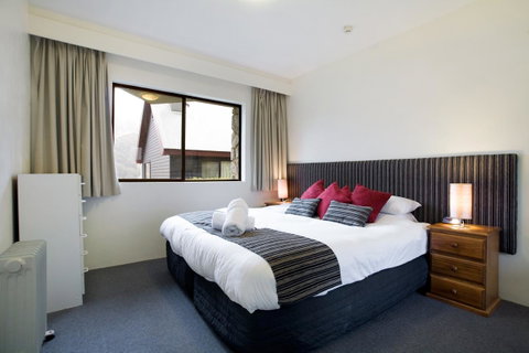 Lantern 1 Bedroom Balcony With Panoramic View - Foster Accommodation 28